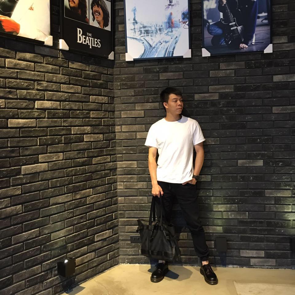 奇蹟光科技公司 助理工程師 陳先生